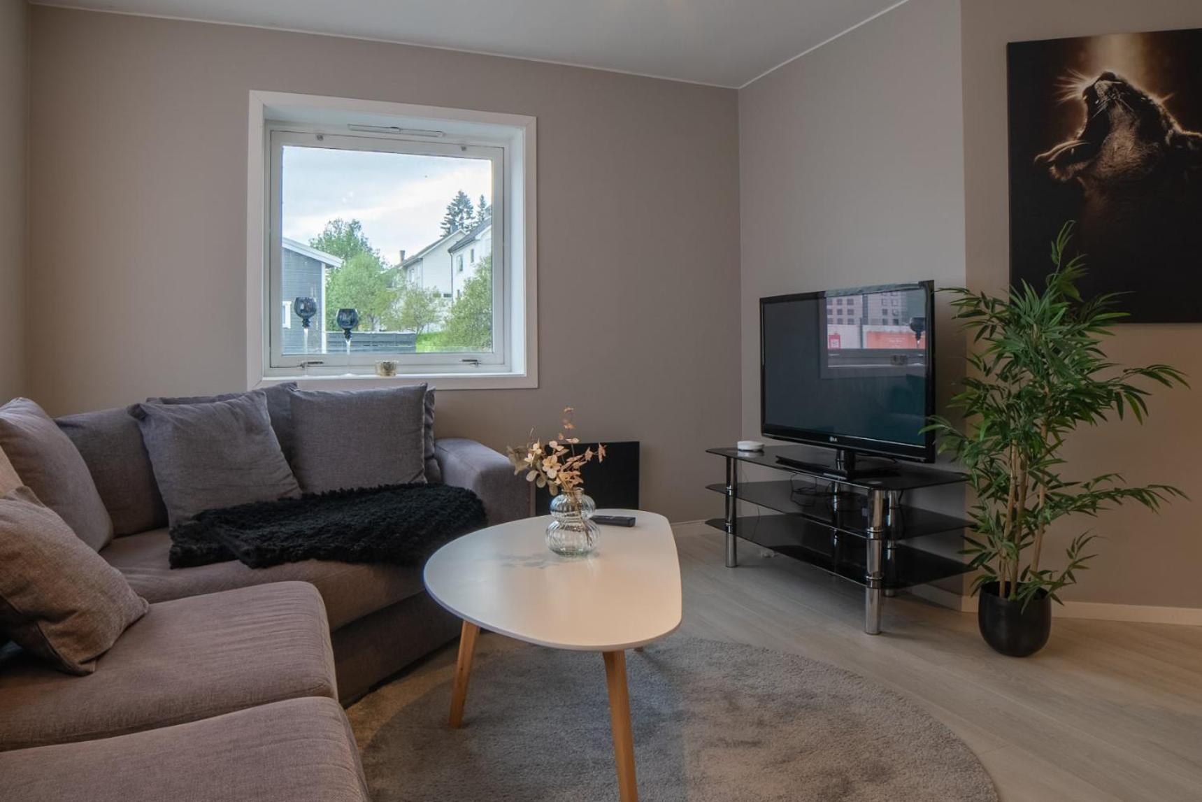 Close To Everything! Stay Comfy! Tromsø Exterior foto